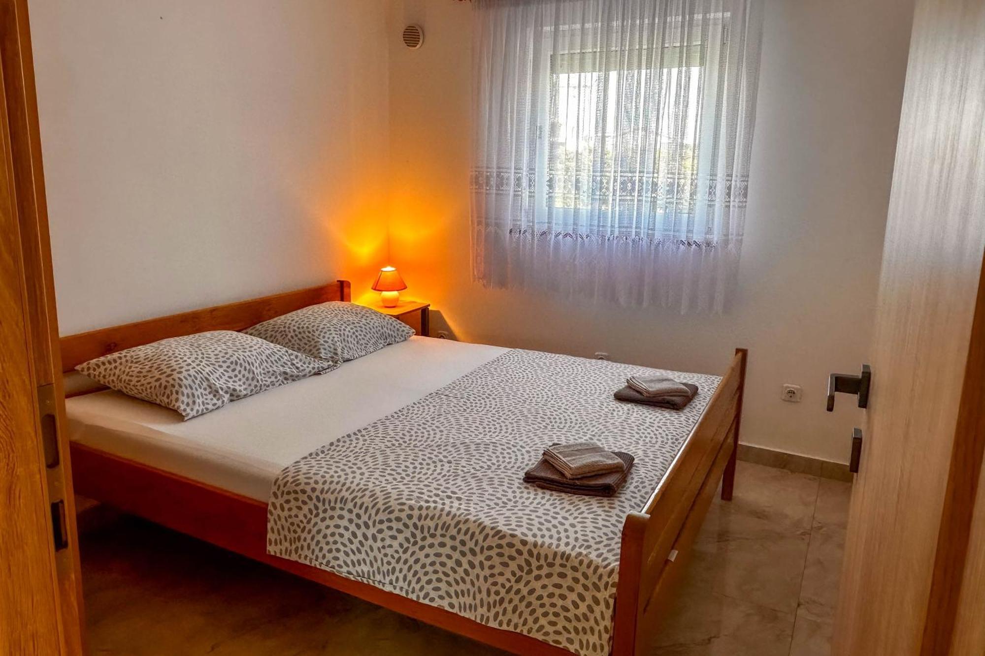 Apartmani Trupeljak マンドレ 部屋 写真